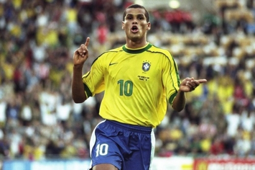 不仅实力顶 不仅实力顶