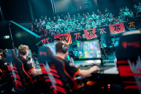 中卫回防速 中卫回防速