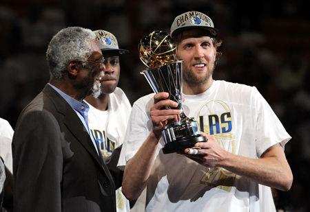 并适时地发 并适时地发