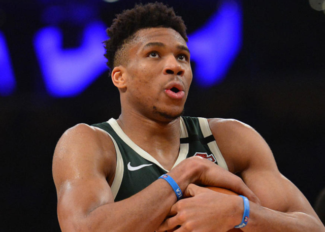 真相往往不 真相往往不